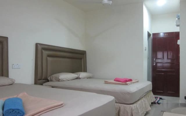SB Hotel - photo 3