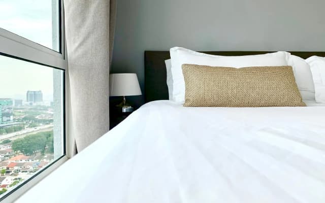 Chic Lifestyle Suites Glomac Residences - photo 3