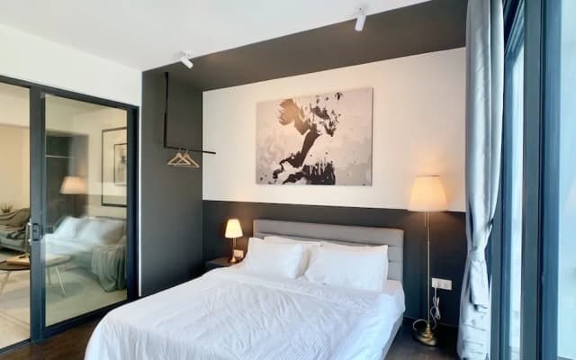 Almas Suites By Iconic Bliss - photo 5