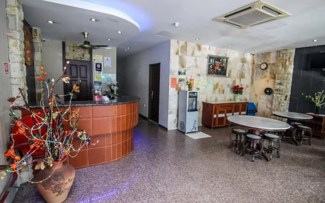 Rose Cottage Hotel Bandar Seri Alam - photo 2