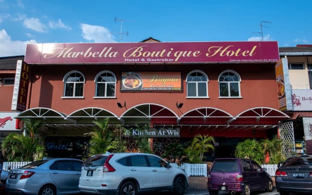 OYO 434 Marbella Hotel - photo 4