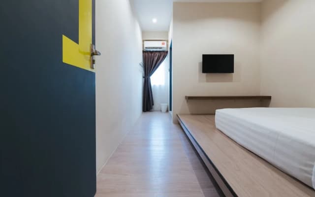 A Hotel - photo 2