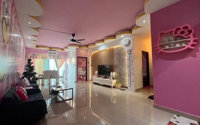 Hello Kitty Signature Suite - photo 4