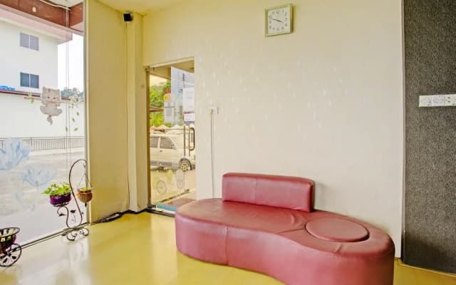 OYO 90597 Delightful Holiday Inn - photo 2