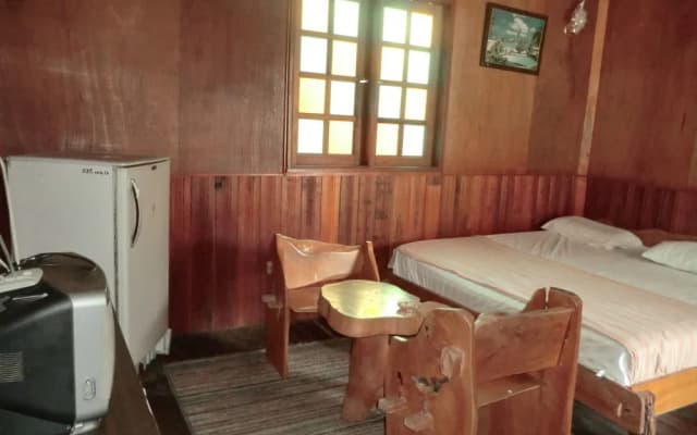 Riverside Beach Chalet - photo 3