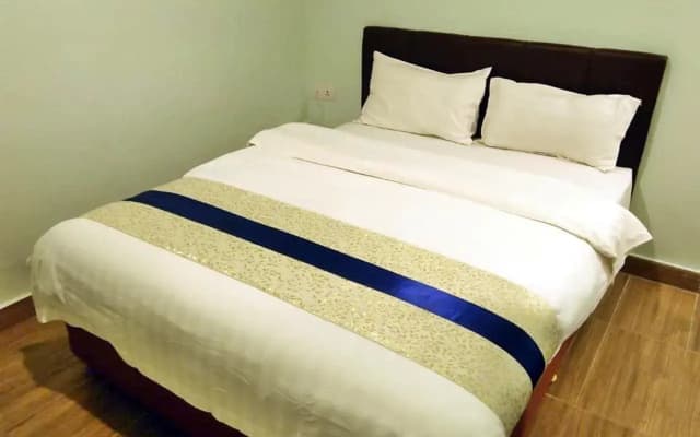 Summer Hotel - photo 4