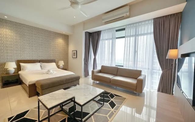 Grand Medini Residence by Stayrene - photo 5