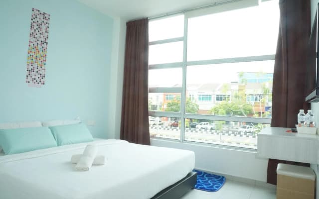 Sun Inns Hotel Laksamana - photo 5
