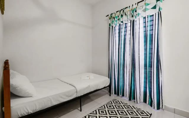 Rumah Den Homestay - photo 3