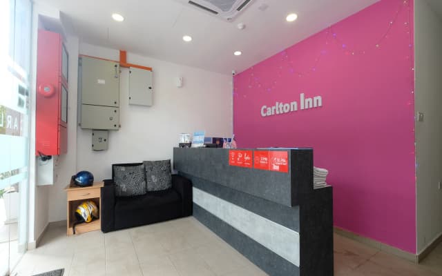 OYO 89492 Carlton Inn Bukit Ubi - photo 2