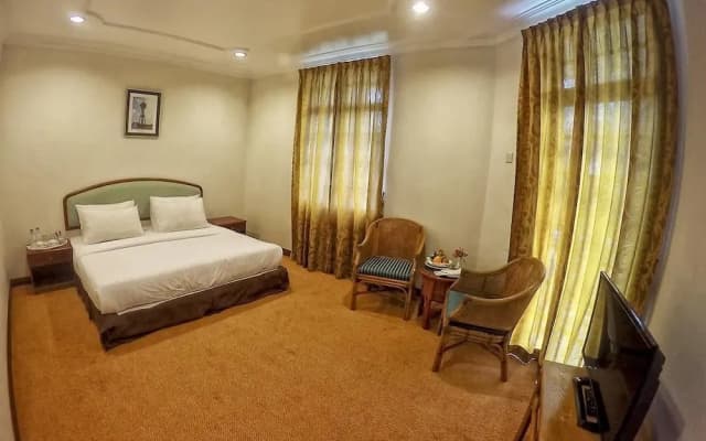 TM Resort Fraser's Hill Bungalow - photo 2
