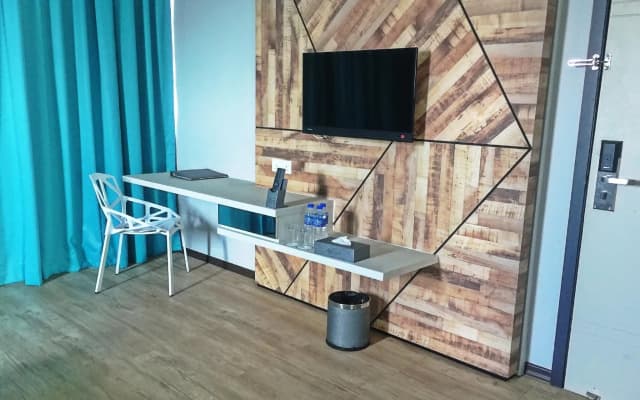 G5 Hotel and Services Apartment - photo 5