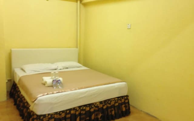 B Hotel Penang by OYO Rooms - photo 3