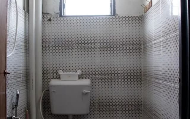 OYO 90206 Parkland Residence Condominium - photo 5