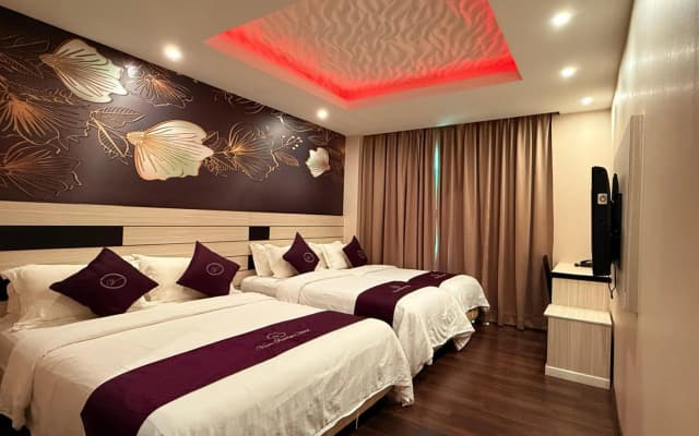 Venus Boutique Hotel - photo 2