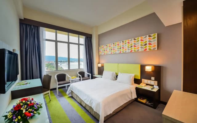 Mega View Hotel Kuantan - photo 5