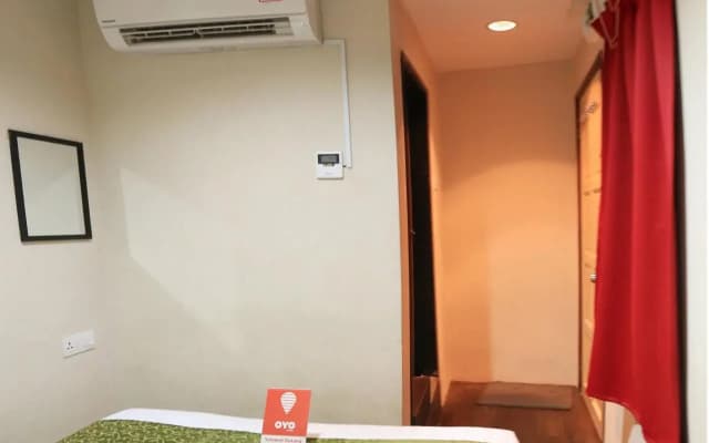 OYO Rooms Near Masjid India - photo 5