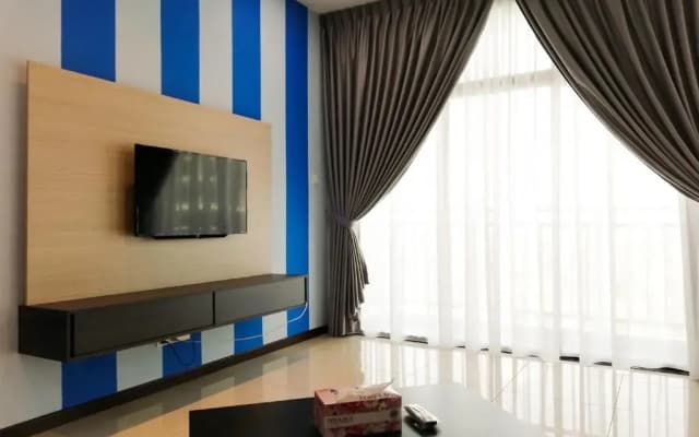 Molek Regency Taman Molek - photo 2
