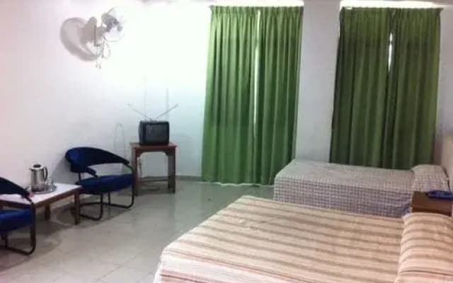 Hotel Fairmont - photo 3