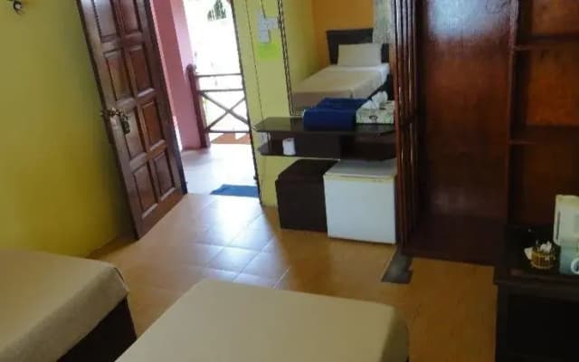 Babura Seaview Resort - photo 4