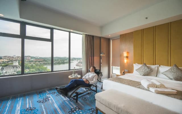 Zenith Hotel Putrajaya - photo 2