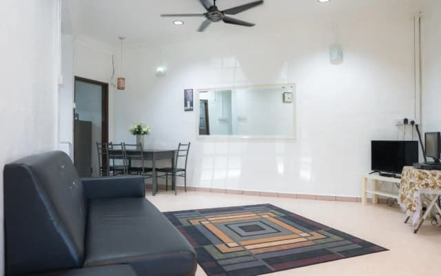 Homestay D KB Apartment - photo 3