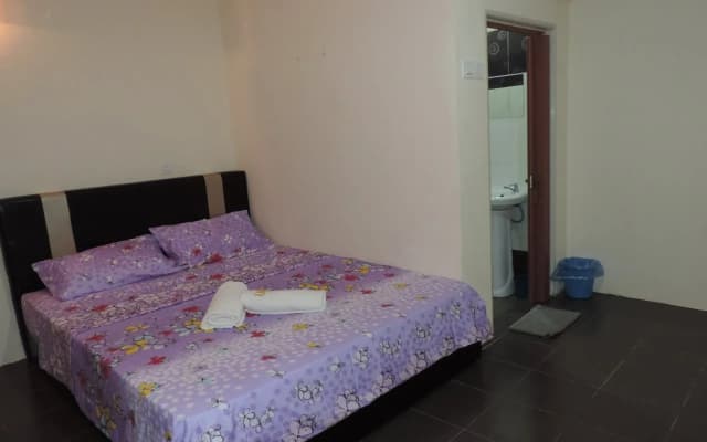 D Village Cottage - photo 3