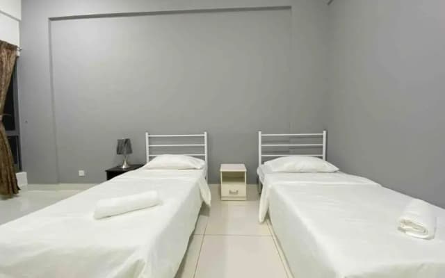 Setiawalk Puchong Penthouse 8-10Pax 4R3B - photo 3