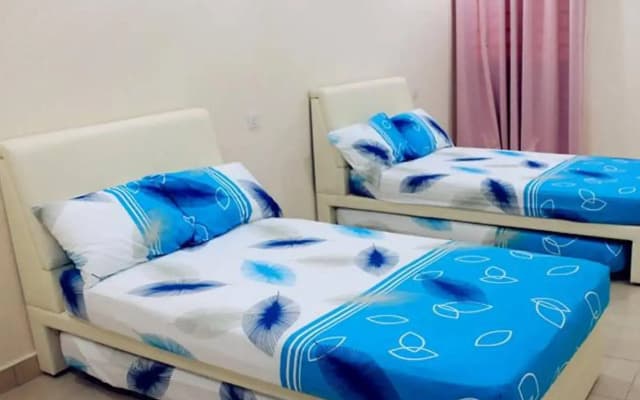 Shia Guesthouse - photo 2
