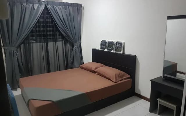 Araaz Homestay - photo 2