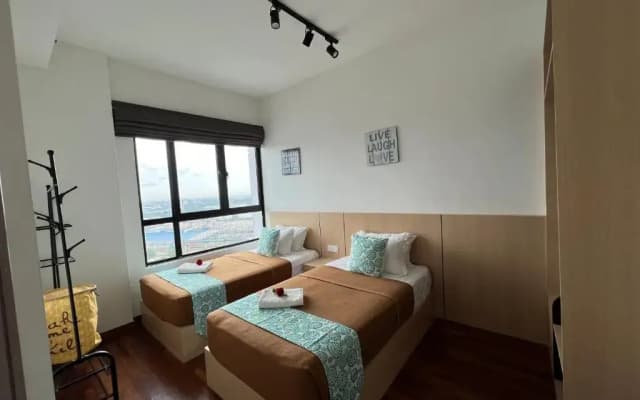 D'Gunduls Homestay Family Suite 2R 2B by DGH I-CITY - photo 4