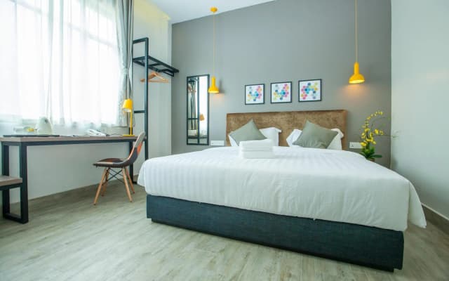 Bzz Hotel - photo 4