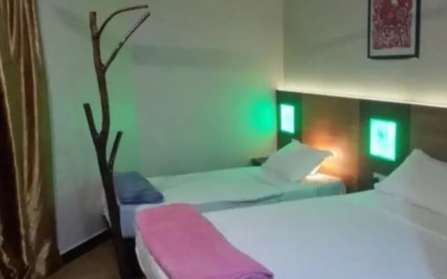 The 16 Hotel - photo 5