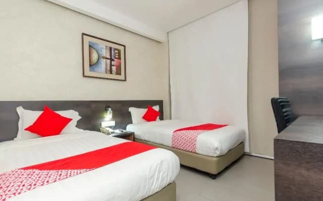 906 Hotel Kota Laksamana - photo 3