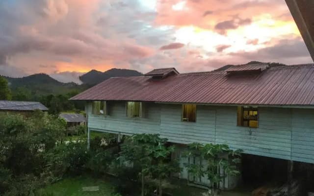 Sina Rang Lemulun Homestay and Handicraft - photo 4