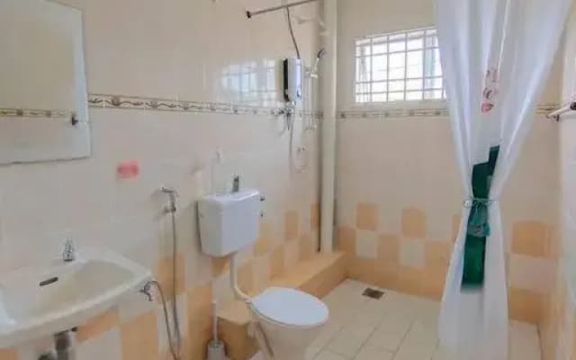U&I Homestay Kampar - photo 4