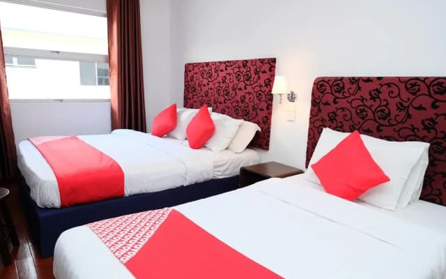 Grand City Hotel I By OYO Rooms - photo 5