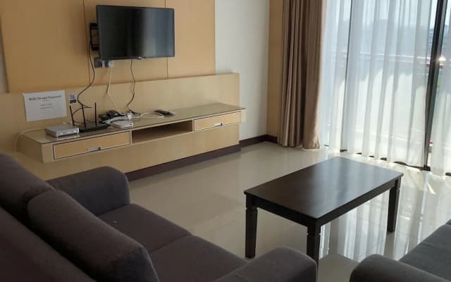 Luco Apartments @ Imperial Suites Kuching - photo 4