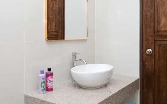 Tanjung Bungah 5BR Villa w pool 20pax - photo 4