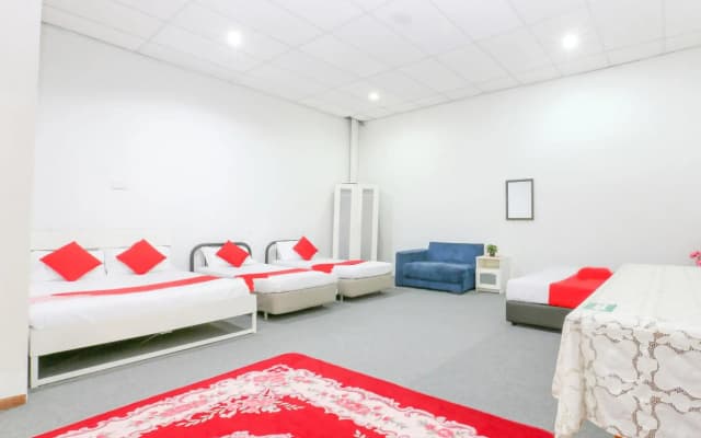 Citra Kadok Banquets & Homestay - photo 5