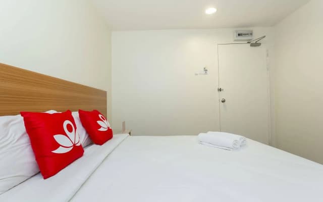 ZEN Rooms Basic Sentul Kuala Lumpur - photo 4