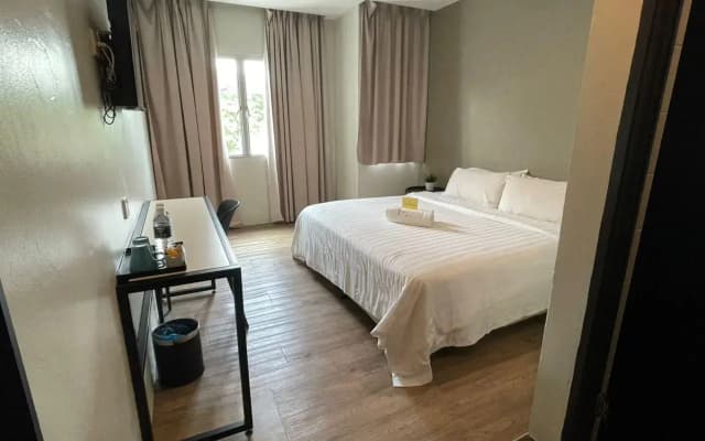 Chariton Hotel Butterworth - photo 5
