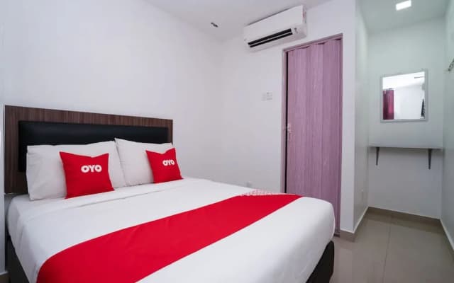 OYO 44093 Vrm Hotel - photo 5