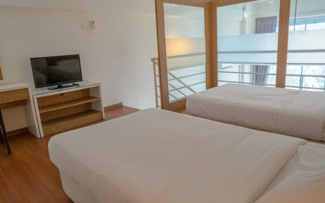 The CEO Executive Suites - photo 2