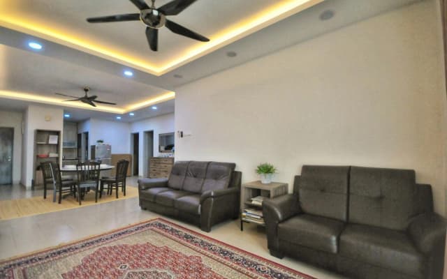 Rusnoor Homestay Alami Residensi 2-17-2 - photo 2