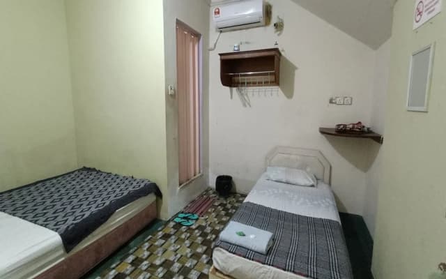 OYO 90568 Hotel Sutera Inanam - photo 2