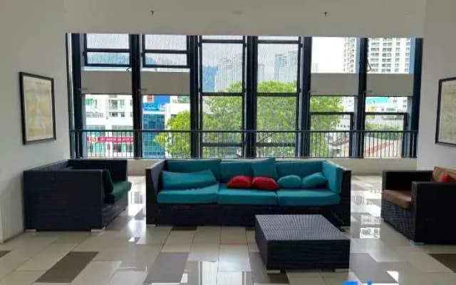 Landmark Seaview Cozy Family Suite w/Balcony•6 Pax - photo 2