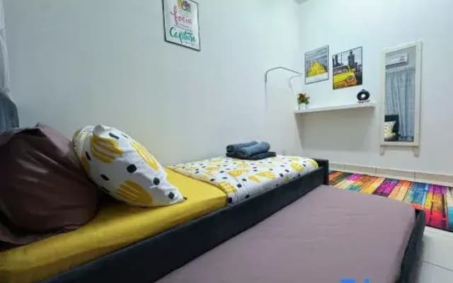 Sri Ixora Kajang | Spacious 3BR w/ Full A/C - photo 2