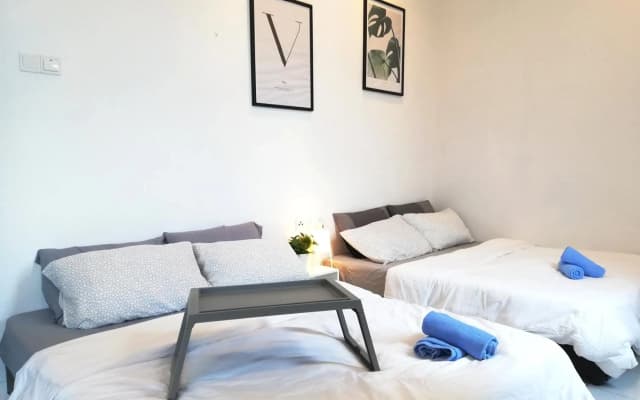Puchong Skypod Residence, 1-5 pax Cozy Unit, Walking Distance to IOI Mall, 10min Drive to Sunway - photo 3