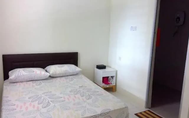 City Centre Homestay Kuching - photo 5
